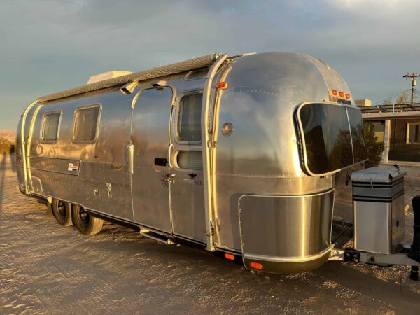 1972 Airstream Overlander International - Image 18